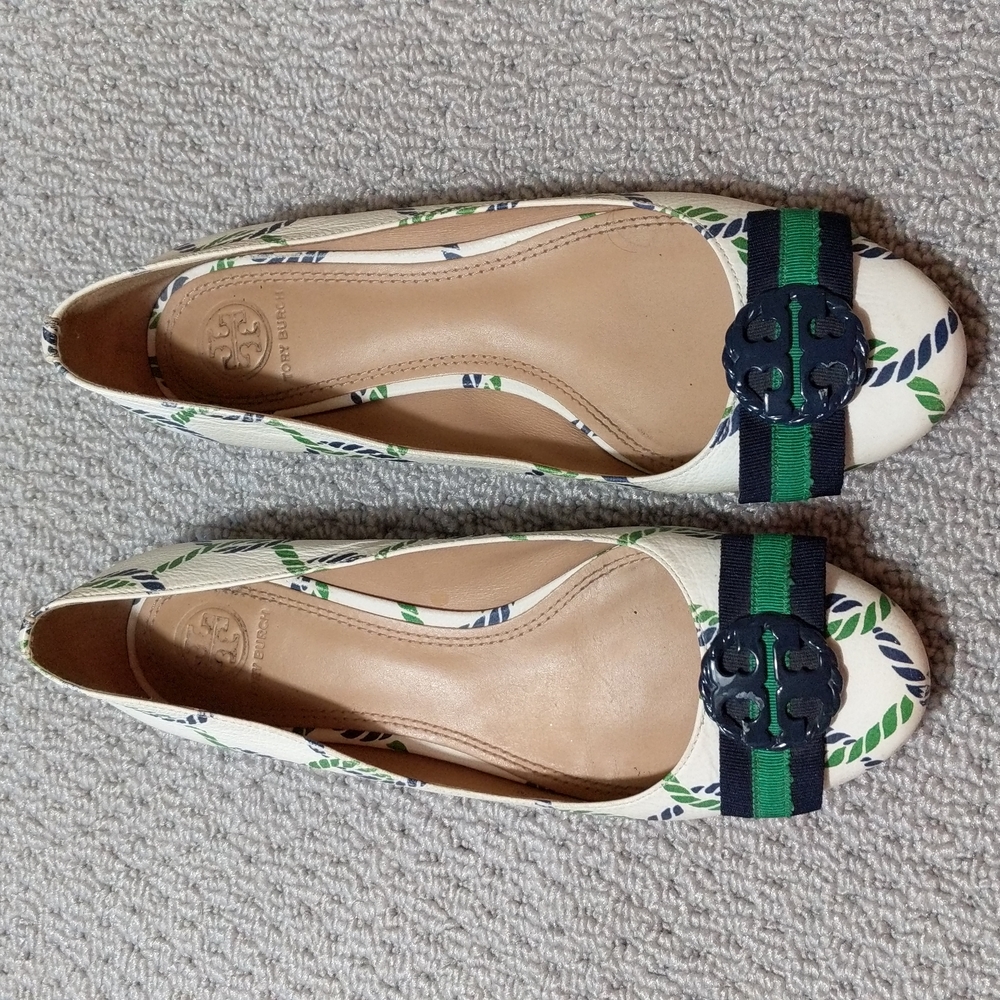 TORY BURCHLeather Floral Print Ballet Flats